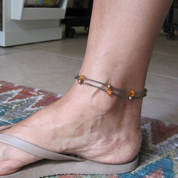 Fall Colors Ankle bracelet 2 strand brass chain w/pearls & crystals - Picture 3 of 3